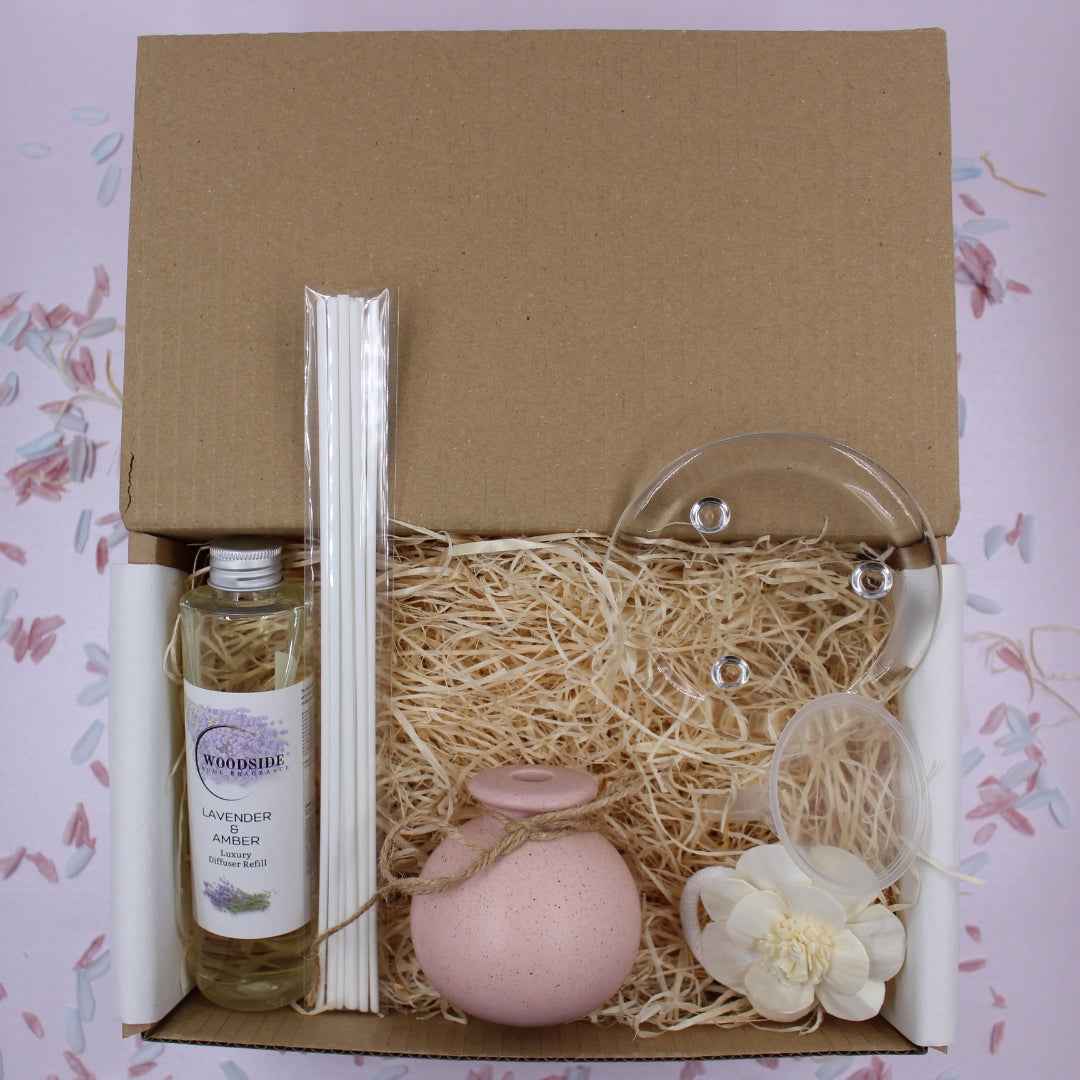 Pink Pastel Reed Diffuser Gift Set With Lavender & Amber Fragrance