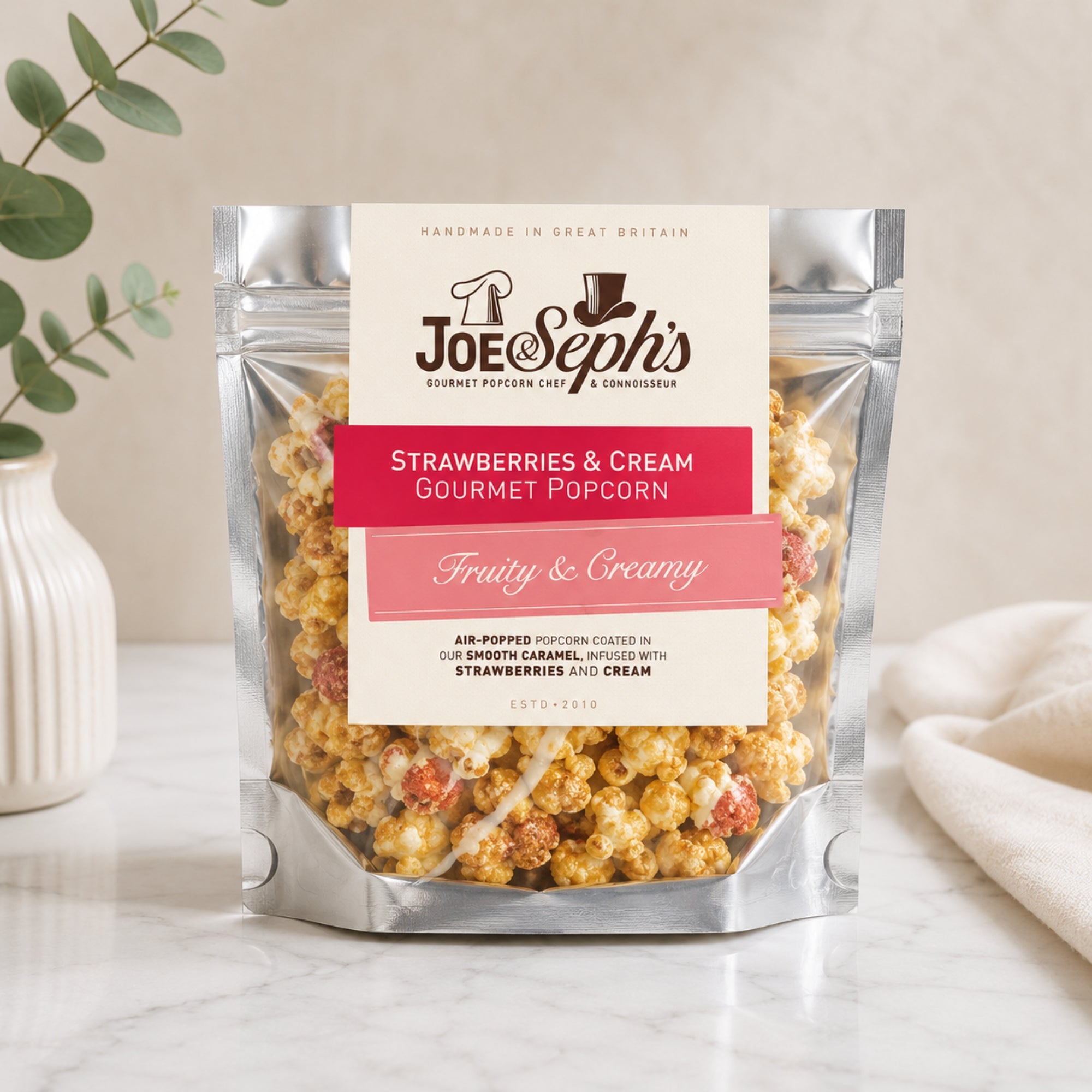 Strawberry Delight Treat Box - Popcorn