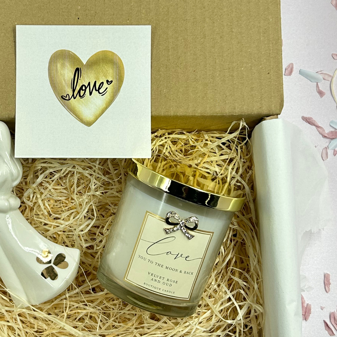 White & Gold Wedding Anniversary Gift Box Treat Box	