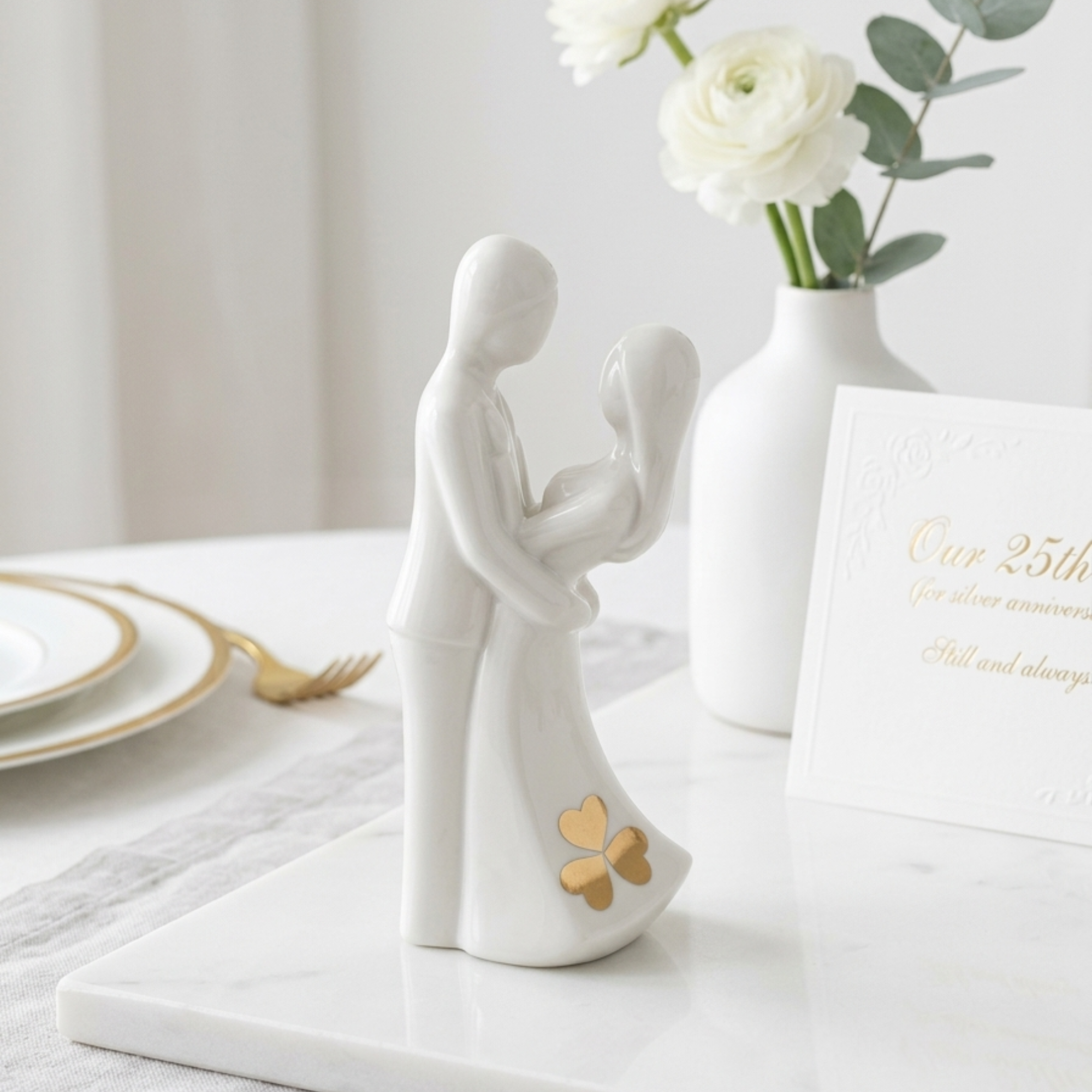 Loving Embrace Figurine with Green Reed Diffuser Vase & Fragrance Treat Gift Box - Figurine