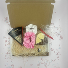 Pocket Charm Heart - Sending Hugs Crunchy Munchy Letterbox Treat Gift Box