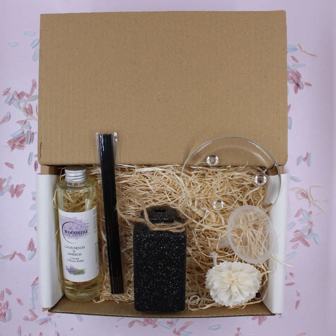 Black Vase Diffuser Gift Set - Lavender & Amber Fragrance