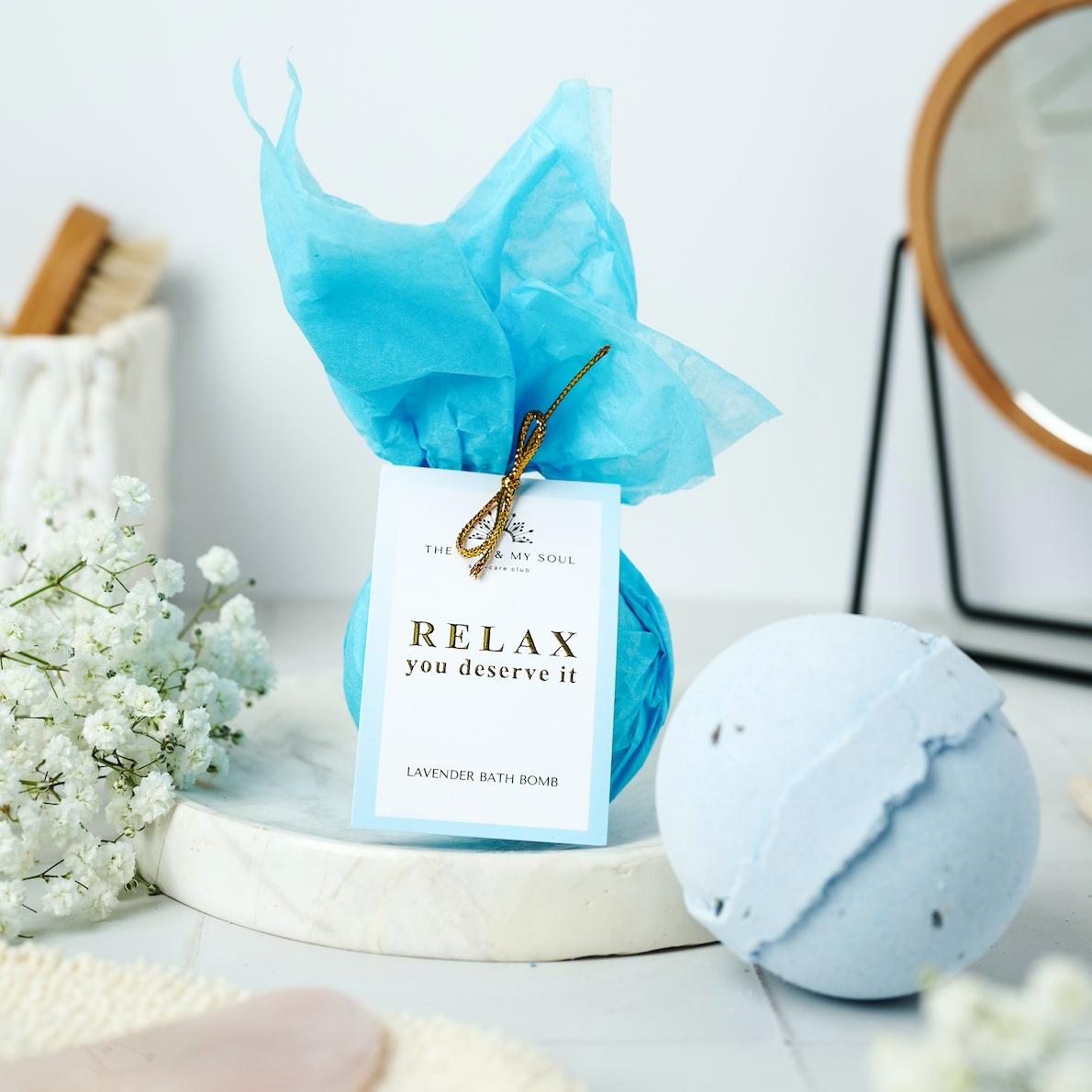 Auntie Keepsake Butterfly Blue Relax Treat Box